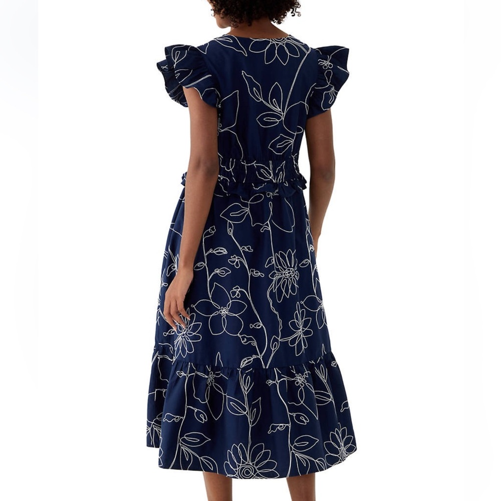EUC NWOT Crown & Ivy Women’s Printed V-Neck Ruffle Waist Dress - Picture 2 of 4